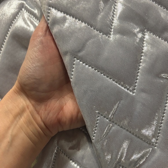 Metallic Silver Puff Robe - Picture 12 of 12